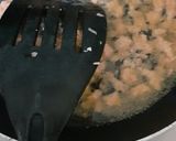 Foto langkah ke 2 dari resep Capcay salmon MPASI 10m+.