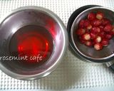 A picture of step 8 of Homemade Dried Strawberries.