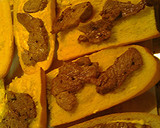 A picture of step 6 of Lamb and beef on Cuban bread.