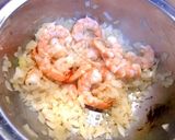 A picture of step 4 of Creamy Tomato Soup with Shrimp and Broccoli.