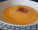 Foto del paso 4 de la receta: Crema de calabaza con pimientos del piquillo
