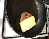 Foto del paso 2 de la receta Hamburguesa de ternera con huevos de codorniz