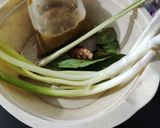 Foto langkah ke 1 dari resep Soto Ceker.