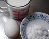 A picture of step 1 of Earthenware Pudding With 1 Egg.