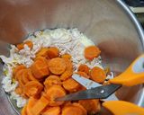 Foto del paso 2 de la receta: Canastitas de pollo y zanahoria