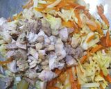 A picture of step 4 of Street Style Chicken Noodles.