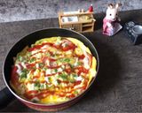 Foto langkah ke 14 dari resep Sarapan Praktis : Omelet Tomat.