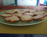 Foto del paso 4 de la receta: Mini pizzas con base de brócoli