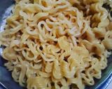Foto langkah ke 1 dari resep Nugget mie.