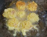 Foto langkah ke 5 dari resep Bola bola mie.