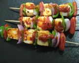A picture of step 4 of Paneer Shashlik With Gravy.