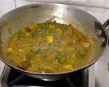बैंगन आलू की रसेदार सब्जी (baingan aloo ki rasedar sabzi recipe in Hindi) रेसिपी चरण 4 फोटो