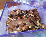 Foto del paso 5 de la receta: Chocolate con frutos secos y más