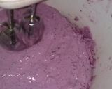 A picture of step 6 of Cool Berry Frozen Yogurt.