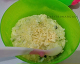 Foto langkah ke 3 dari resep Broccoli Egg Risotto.
