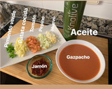 Foto del paso 1 de la receta: Crema de gazpacho asalmorejado con guarnición de verduras, jamón y huevo