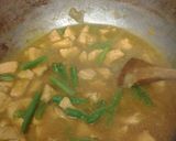 A picture of step 4 of Moes Honey Chicken Curry.