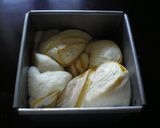 A picture of step 11 of Easy Kabocha Squash Marbled Bread.