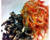A picture of step 4 of Easy Japchae.