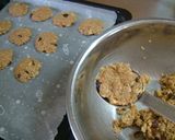 A picture of step 5 of 100% Whole Wheat Flour Macrobiotic Cookies.