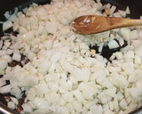 Foto del paso 3 de la receta: Berenjenas rellenas de pollo 🍗 🍆