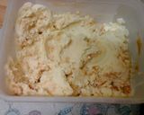 A picture of step 7 of White Chocolate Caramel No Guilt Icecream.