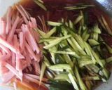 A picture of step 2 of Tasty Chinese-Style Cellophane Noodle Salad.