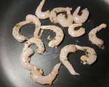 Foto del paso 6 de la receta Tortilla descubierta de gambas