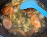 Hình bước làm 3 của món Canh Hến Dưa Cải Chua