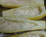 A picture of step 5 of Yellow squash boats.
