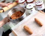 Foto del paso 3 de la receta: Pacholas con Salsa Pasilla