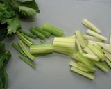 A picture of step 1 of Stir-Fried Celery and Pork with Salt and Pepper.