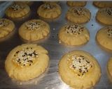 Foto langkah ke 1 dari resep Chui Kao So Cookies.