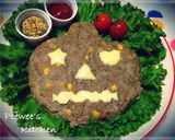 A picture of step 5 of Halloween! Easy Meatloaf.