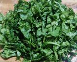 A picture of step 1 of Spinach Sandwich.