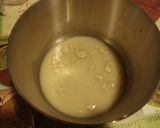 A picture of step 1 of Hawaiian Pizza..