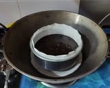 A picture of step 6 of Choco-Coffee Cake.