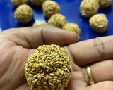 A picture of step 3 of Til Laddu.