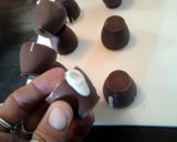 A picture of step 5 of Rudolph Christmas Chocolate Bites ..