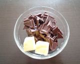 A picture of step 2 of 10-Minute Batter! Rich Gateau au Chocolat.