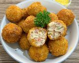 Foto langkah ke 3 dari resep Fried mac n cheese balls.