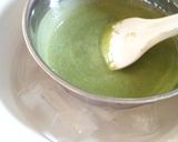 A picture of step 4 of Matcha Bavarois.