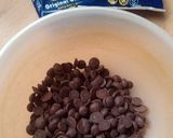 A picture of step 6 of Vickys Homemade 'Cadbury's Rolos, GF DF EF SF NF.