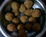 ફેમસ હલ્દીરામની ડ્રાય કચોરી(famous haldiram ni dry kachori) રેસીપી સ્ટેપ21ફોટો
