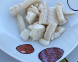 Foto del paso 2 de la receta: Buñuelos de bacalao