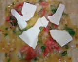 A picture of step 2 of Cheesee paratha.