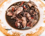 Foto langkah ke 5 dari resep Cumi Hitam Mudah dan Enak.