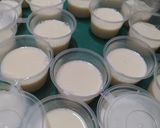 Foto langkah ke 3 dari resep Puding Susu Buah.