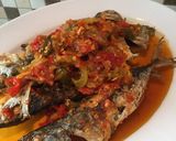 Foto langkah ke 3 dari resep Tumis ikan kembung.