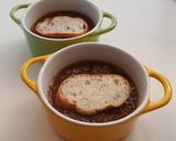 A picture of step 10 of Quick and Easy Onion Gratin Soup.